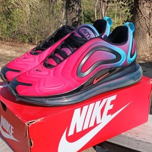 Nike Air Max 720